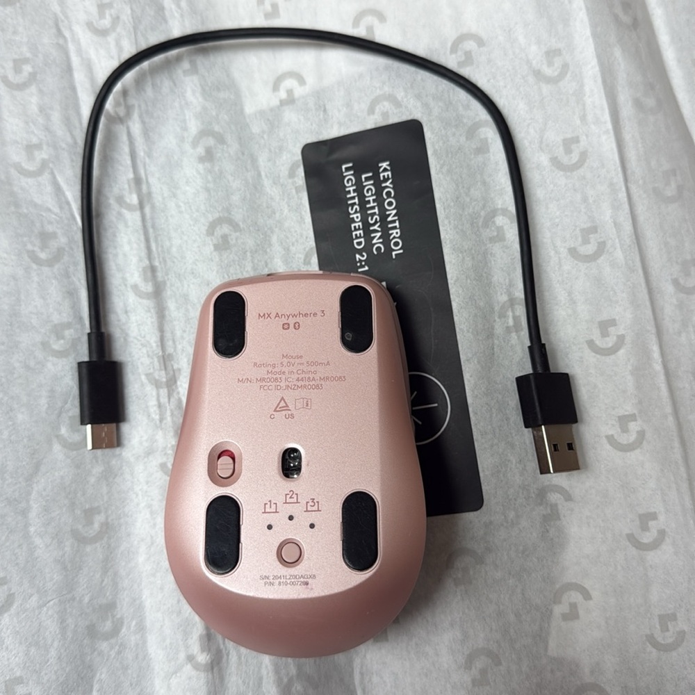 Logitech MX Anywhere 3 Wireless pink Mouse - Picture 2 of 4